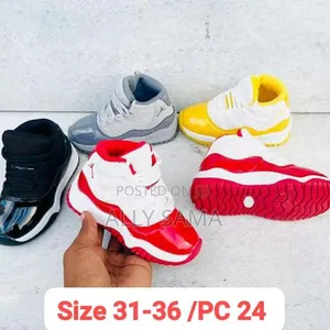 Boys Jordan Sneakers