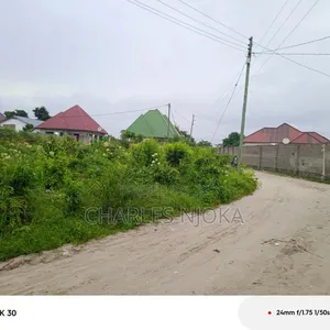 500 Sqm Land for Sale in Ukonga Bombambili