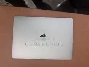 Apple MacBook Air 8GB RAM, 256GB SSD (Apple M1)