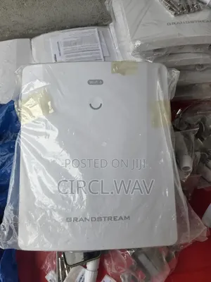 Grandstream GWN7664ELR Outdoor AX6000 Wi-Fi 6 Access Point