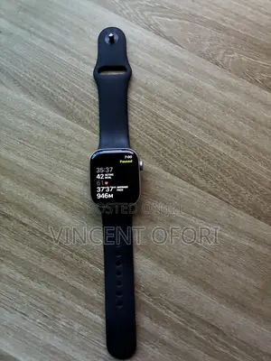 Apple Watch Series 11 42mm GPS + Cellular