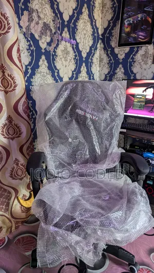 Brand New Gaming Chair - Zuo Modern