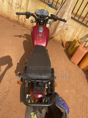 New Royal RY125 Motorcycle 2025 Red