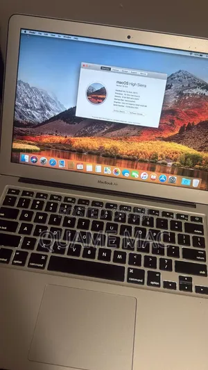 Apple MacBook Air 8GB Intel Core i5 128GB HDD