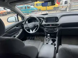 2020 Hyundai Santa Fe SE 2.4 AWD White