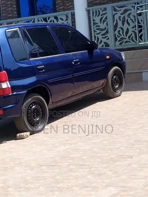 Mazda Demio 2003