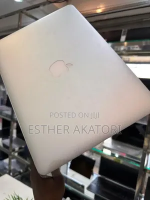 Apple MacBook Air 2015 8GB RAM, 128GB SSD
