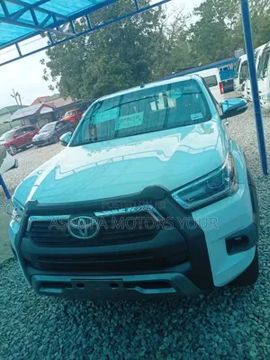 2024 Toyota Hilux Adventure
