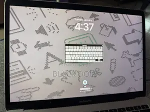 Apple MacBook Pro 2017 - 8GB RAM, 256GB SSD