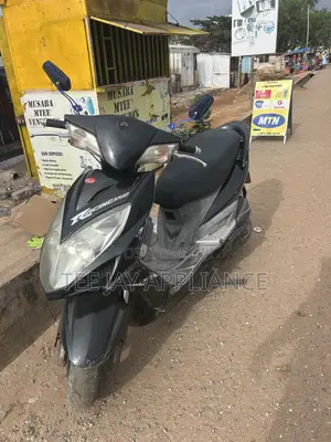 Kymco Agility 150 Scooter 2019 Black