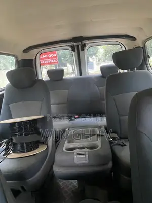 Hyundai H1 2010 White