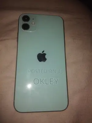 New Apple iPhone 11 128GB Blue