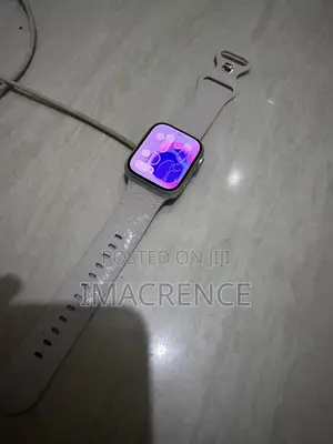 Apple Watch Series 8 45mm GPS/Cellular