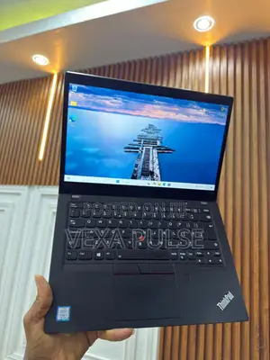 Lenovo ThinkPad X390 Laptop - 8GB RAM, 256GB SSD