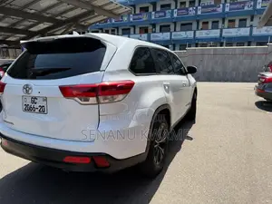 Toyota Highlander 2017 White