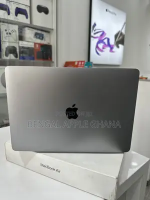 Apple MacBook Air M1 8GB RAM 256GB SSD