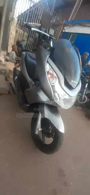 Honda PCX 150 Ignition Scooter 2023 Beige