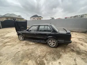 BMW 318i 1998 Black