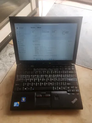 Lenovo ThinkPad X201 Laptop