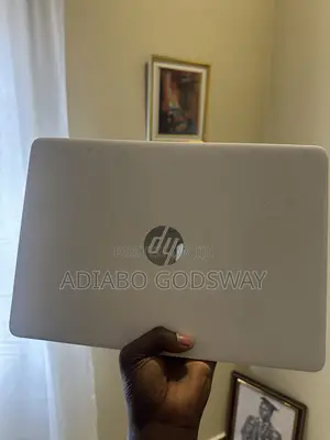 HP 14-dq1025cl Laptop - Intel Core i7, 4GB RAM, 256GB SSD