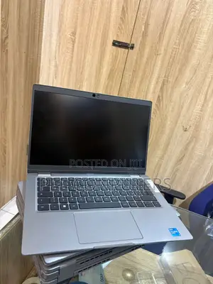 Dell Latitude 5320 Laptop - Core i5, 16GB RAM, 256GB SSD