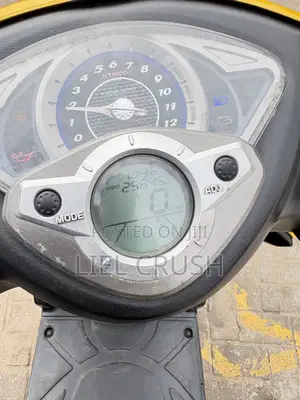 Kymco Scooter 2020 Yellow