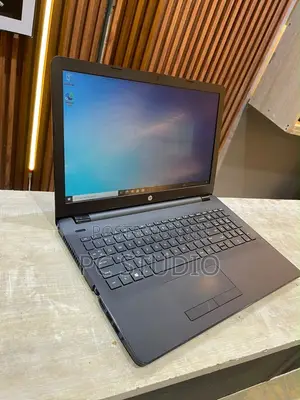 HP Laptop 15 - Intel Core i7, 16GB RAM, 1TB HDD+SSD