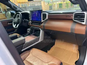 2025 Toyota Tundra 1794 Edition CrewMax 4WD SB White