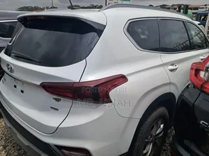 2019 Hyundai Santa Fe Limited 2.0T FWD White