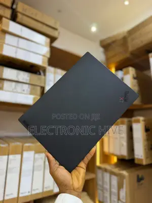 Lenovo ThinkPad X1 Carbon Gen 6 Touchscreen Laptop