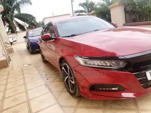 Honda Accord 2019 Red