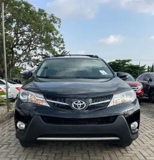 2015 Toyota RAV4 XLE AWD SUV