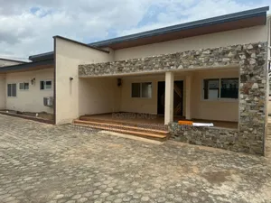 6-Bedroom House for Sale in Achimota Mile 7