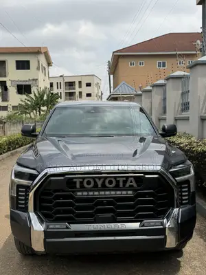 2025 Toyota Tundra SR5 Double Cab 4WD LB