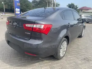 Kia Rio 2015 Gray