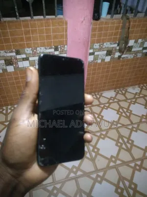 Samsung Galaxy A20e 32GB Black (Used)