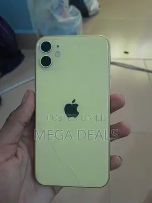 Apple iPhone 11 64GB Gold
