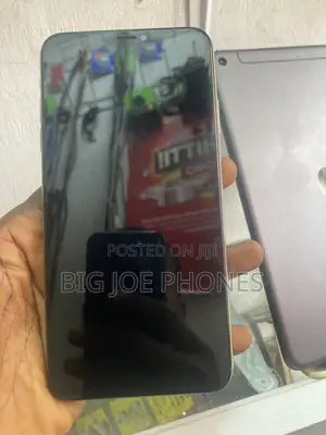 Apple iPhone XS Max 64GB Yellow