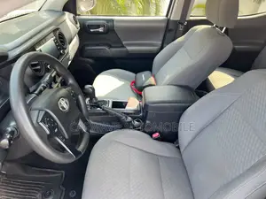 2020 Toyota Tacoma SR 4x4 Access Cab