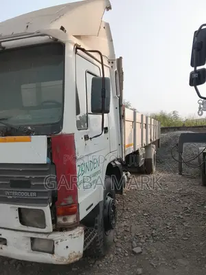 Volvo FL12 340HP Truck