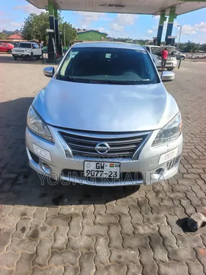 Nissan Sentra 2013 Silver