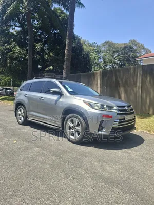 2016 Toyota Highlander XLE V6 4x4 SUV