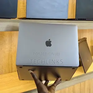 Apple MacBook Pro 2017 13" 8GB RAM, 256GB SSD