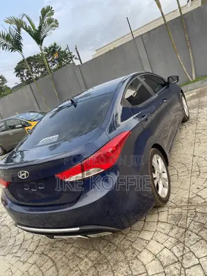 Hyundai Elantra 2012 Blue