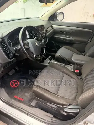 Mitsubishi Outlander 2.4 PHEV AWD 2016 Silver