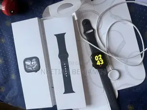 Apple Watch Series 11 (42mm GPS)