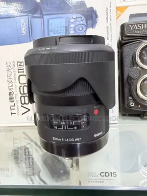Sigma 35mm f/1.4 DG HSM Art Lens for Nikon