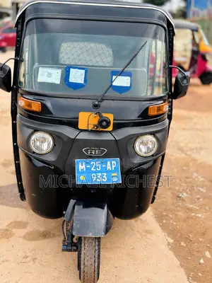 Bajaj RE Tricycle 2025 - Black