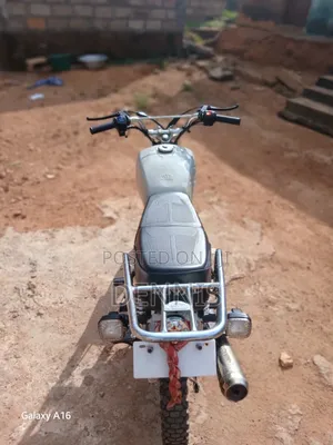 Royal RY125 Motorcycle 2025 Red