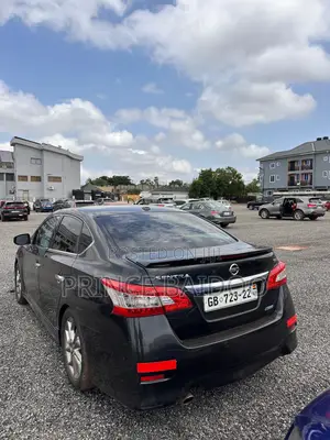 2015 Nissan Sentra SR Sedan